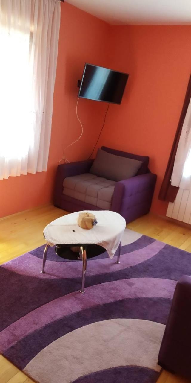 Готель Apartman Dokovic Вишеград Екстер'єр фото